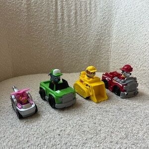 Paw Patrol Adventure Vehicle Set - Pink, Green, Yellow, Red